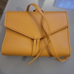 Glass Ladder & Co. Katherine Tech Organizer Roll